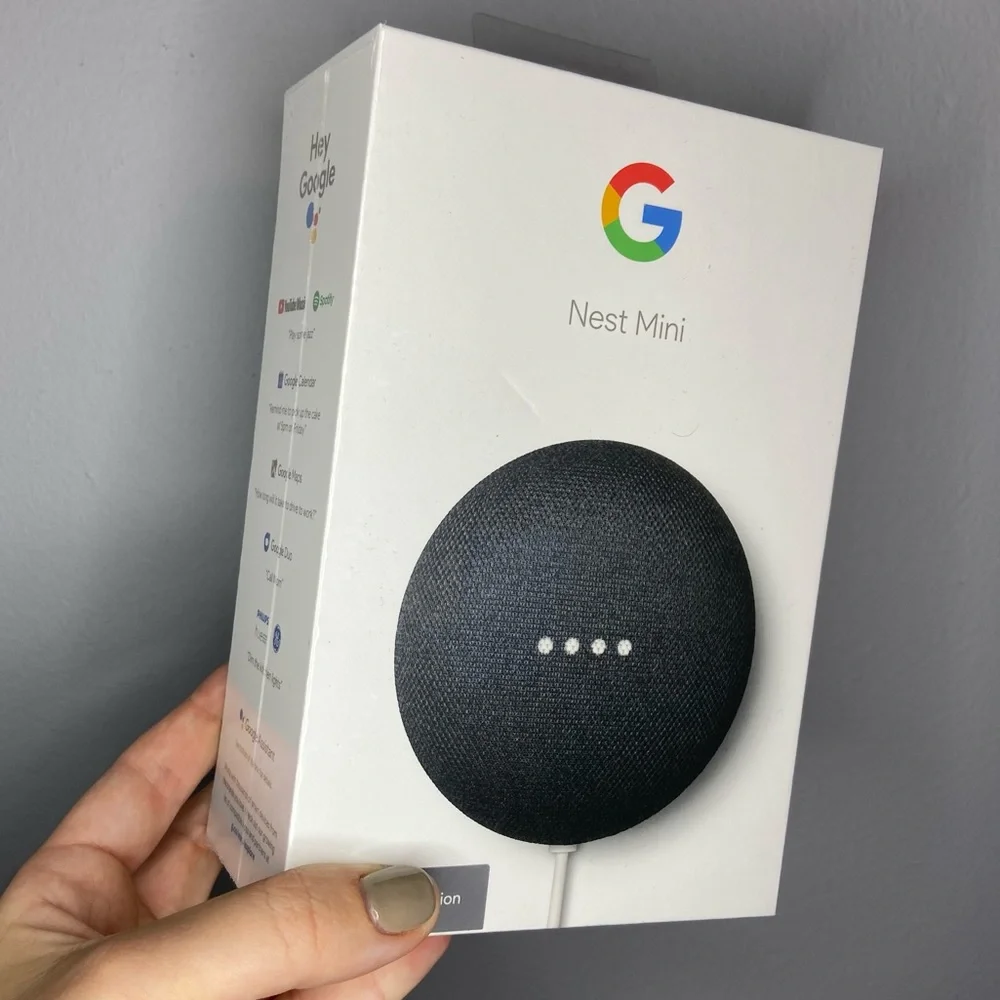 Google Nest Mini - smart speaker with Google assistant